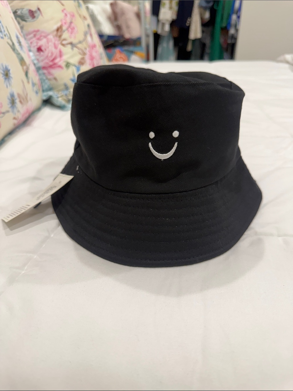 Black Smiley Bucket Hat - Minimal Embroidered Design